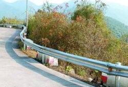 公路三波形梁鋼護欄的目的和作用