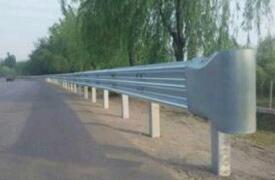 波形梁鋼護(hù)欄