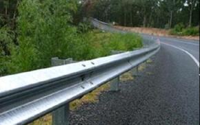 波形梁鋼護欄熱浸鍍鋅