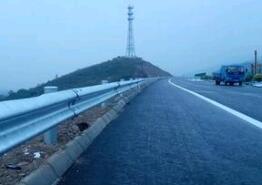 道路波形護(hù)欄