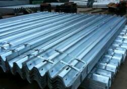 波形護(hù)欄板