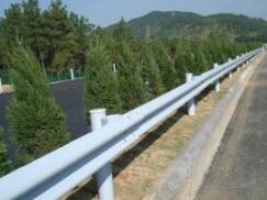 公路護(hù)欄板
