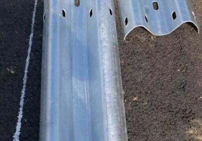 從專業(yè)分析精恒波形護(hù)欄行業(yè)未來(lái)發(fā)展趨勢(shì)